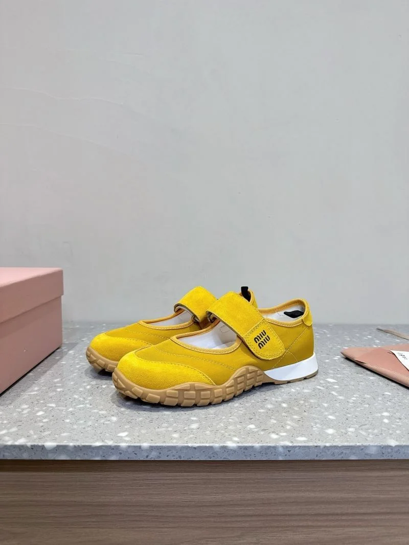 WeatherProof Miu Miu Shoes 7594