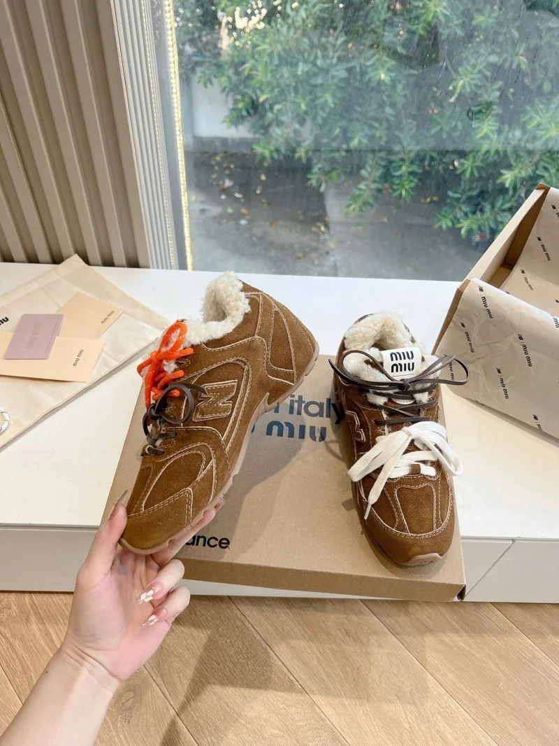 Miu Miu Shoes ZipUp 7514