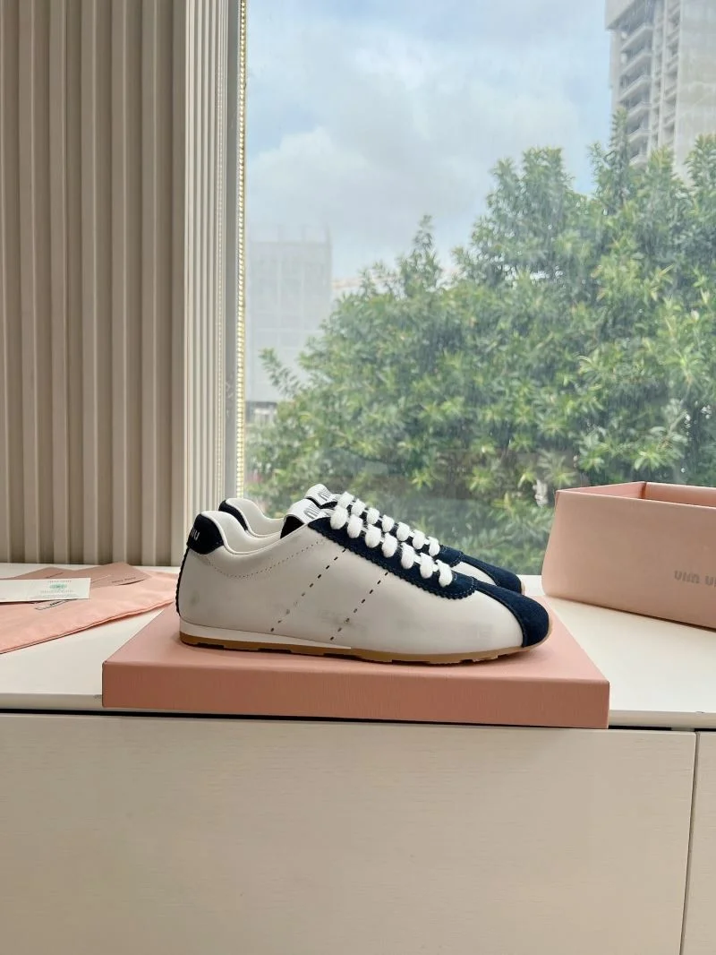 Unisex Miu Miu Shoes 7504
