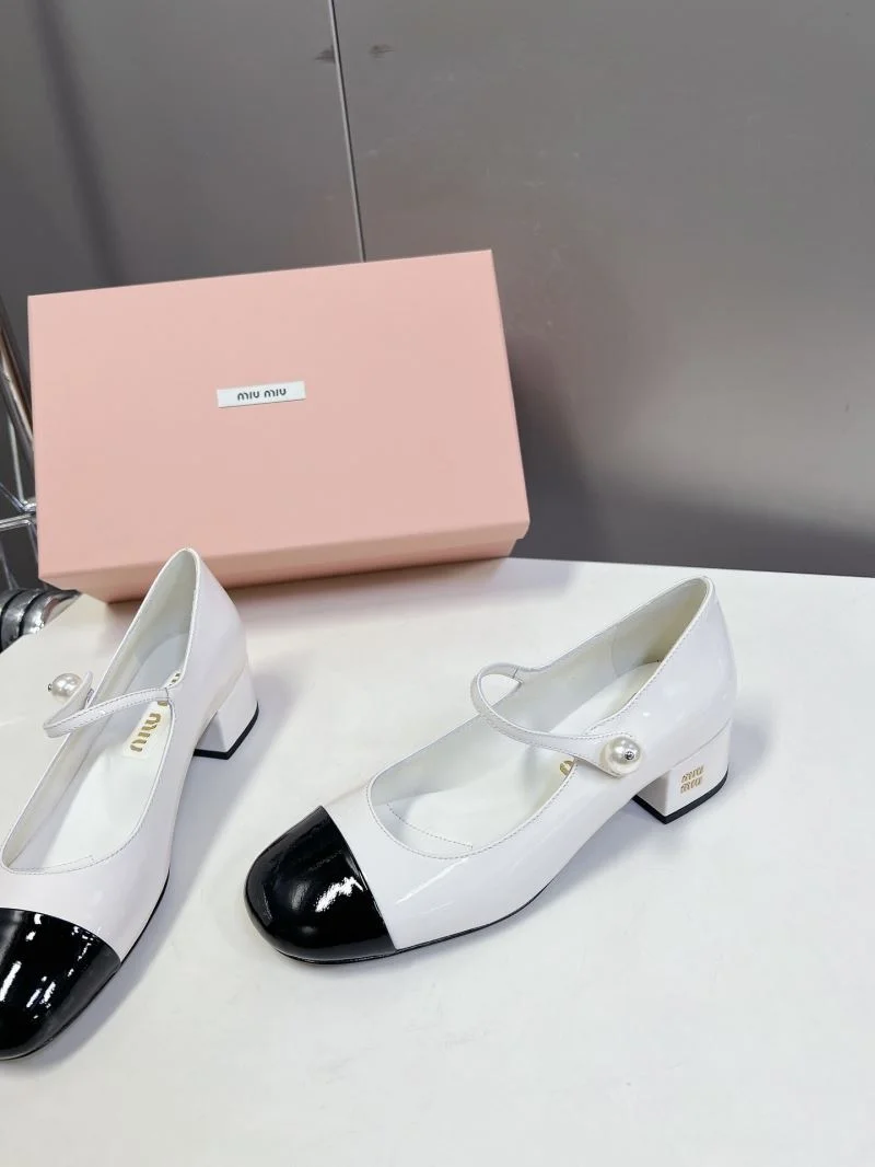 Miu Miu Shoes Versatile 7509