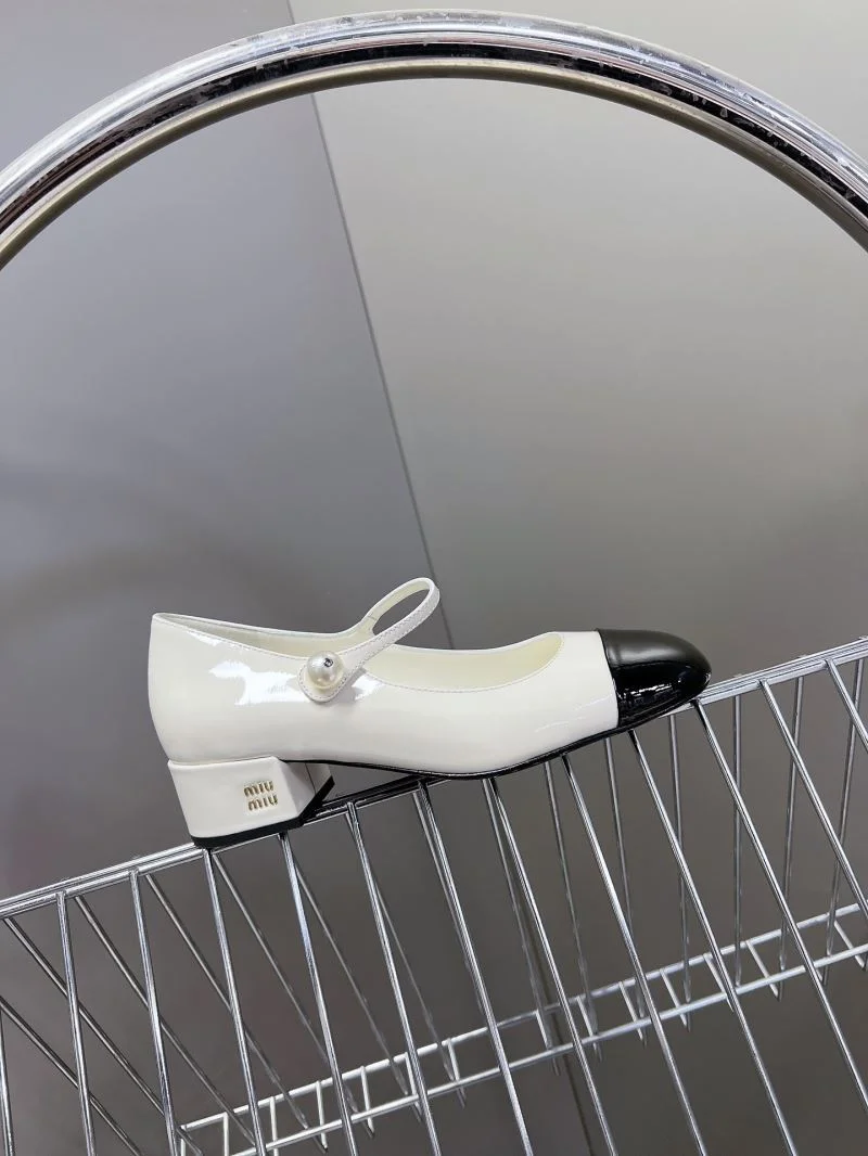Miu Miu Shoes Versatile 7509