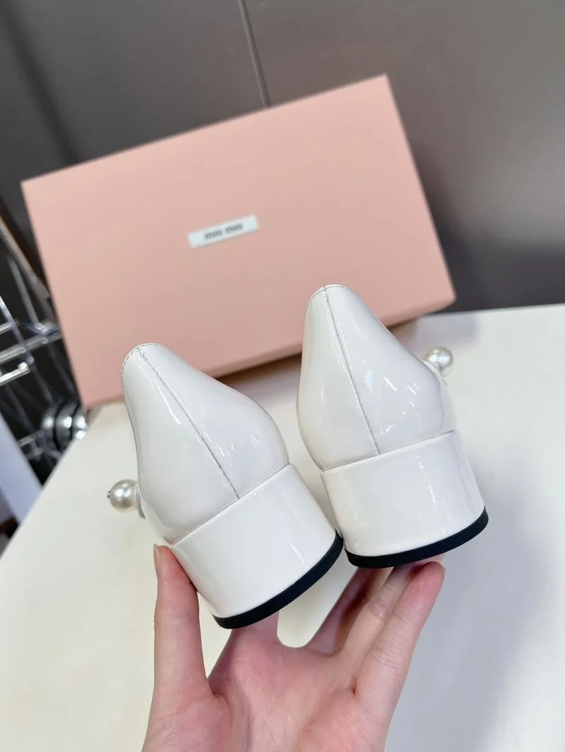 Miu Miu Shoes Versatile 7509