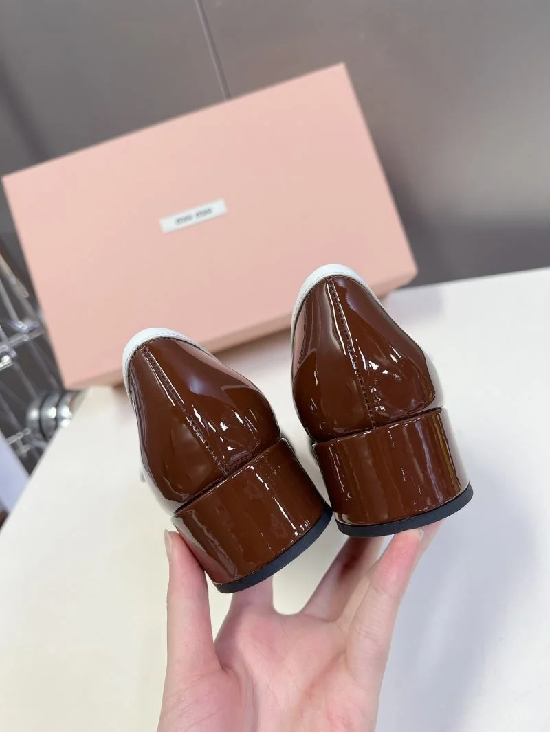 Timeless Miu Miu Shoes 7629