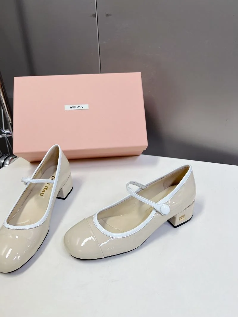 Flexible Miu Miu Shoes 7491