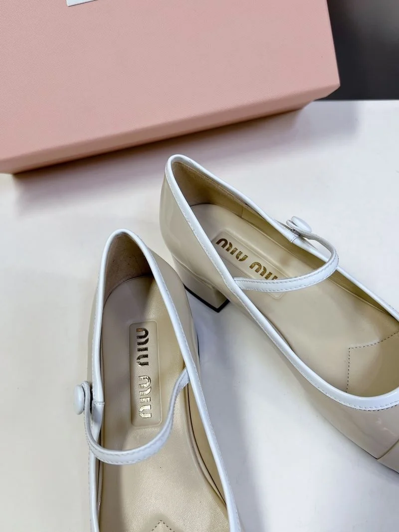 Flexible Miu Miu Shoes 7491