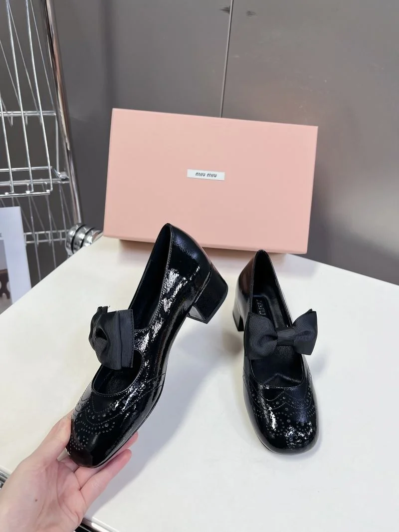 Miu Miu Shoes Unique 7518