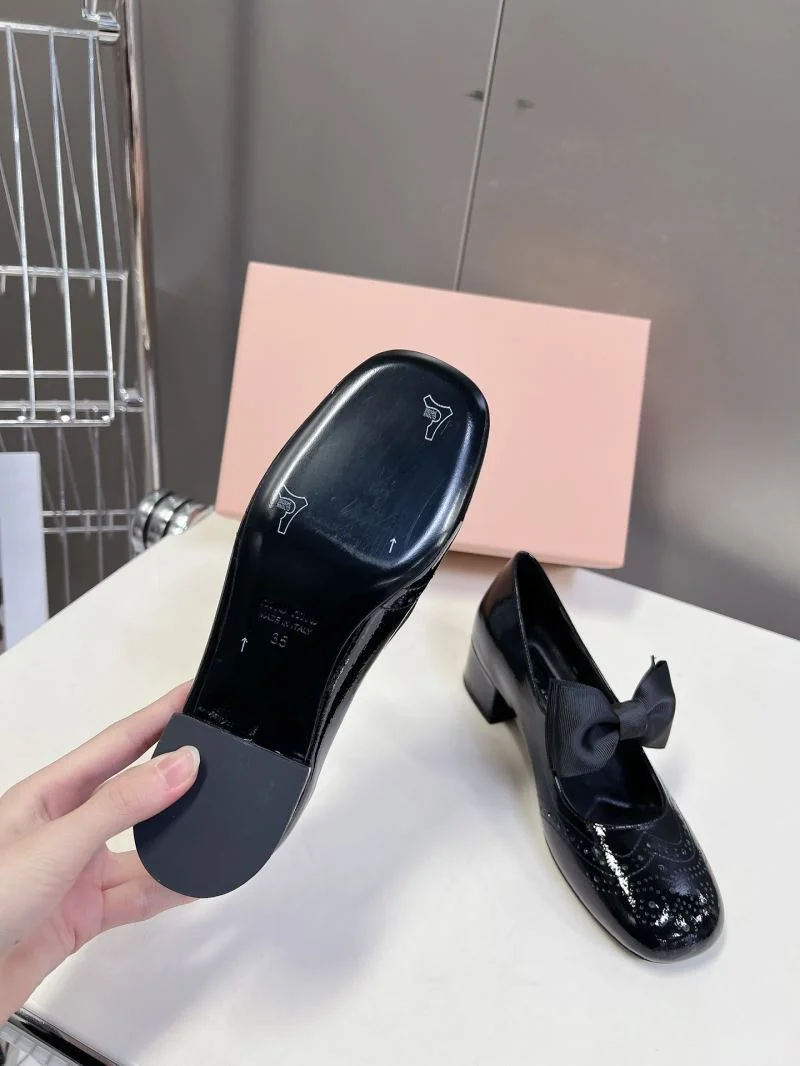 Miu Miu Shoes Unique 7518