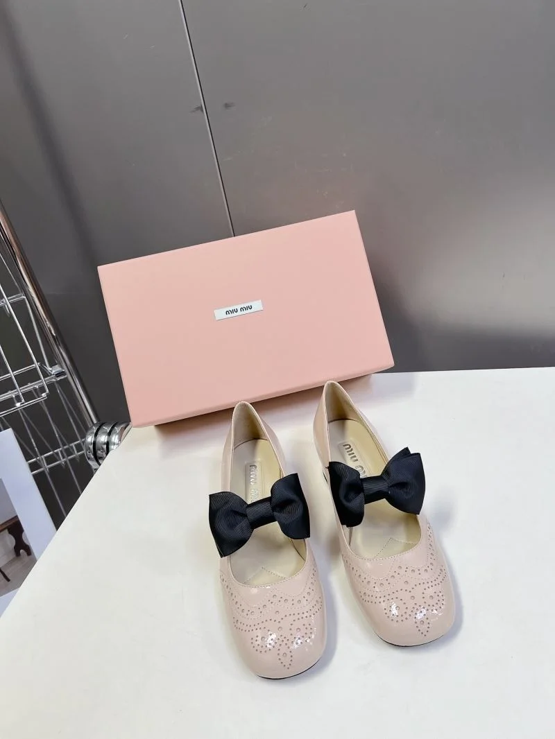 Miu Miu Shoes MultiPurpose 7489
