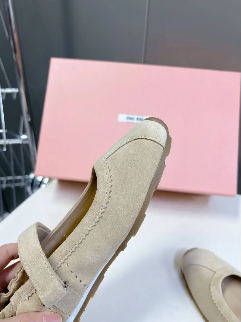 Miu Miu Shoes Durable 7537