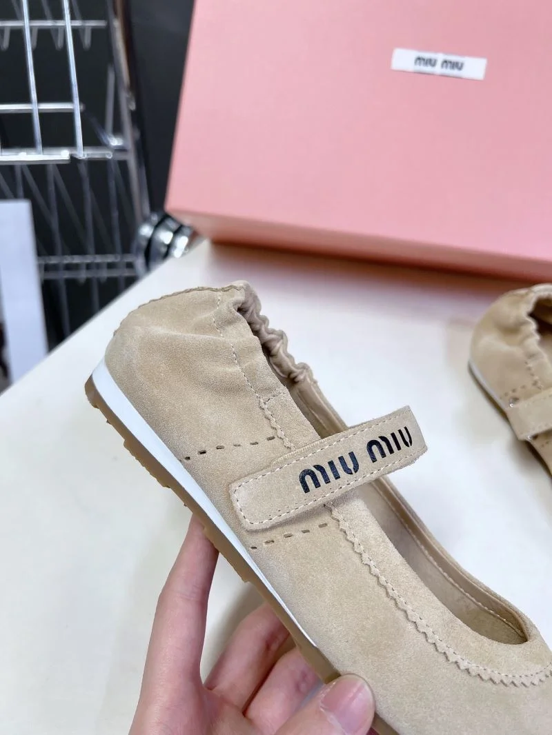 Miu Miu Shoes Durable 7537