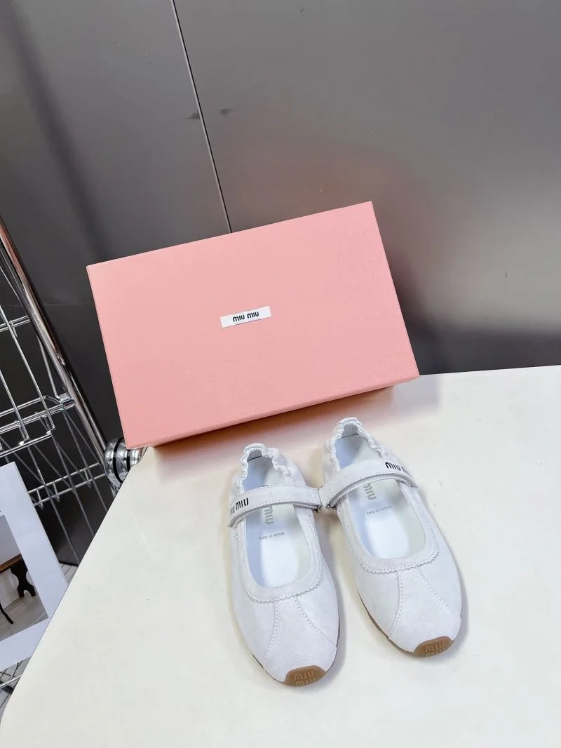 Miu Miu Shoes Casual 7479