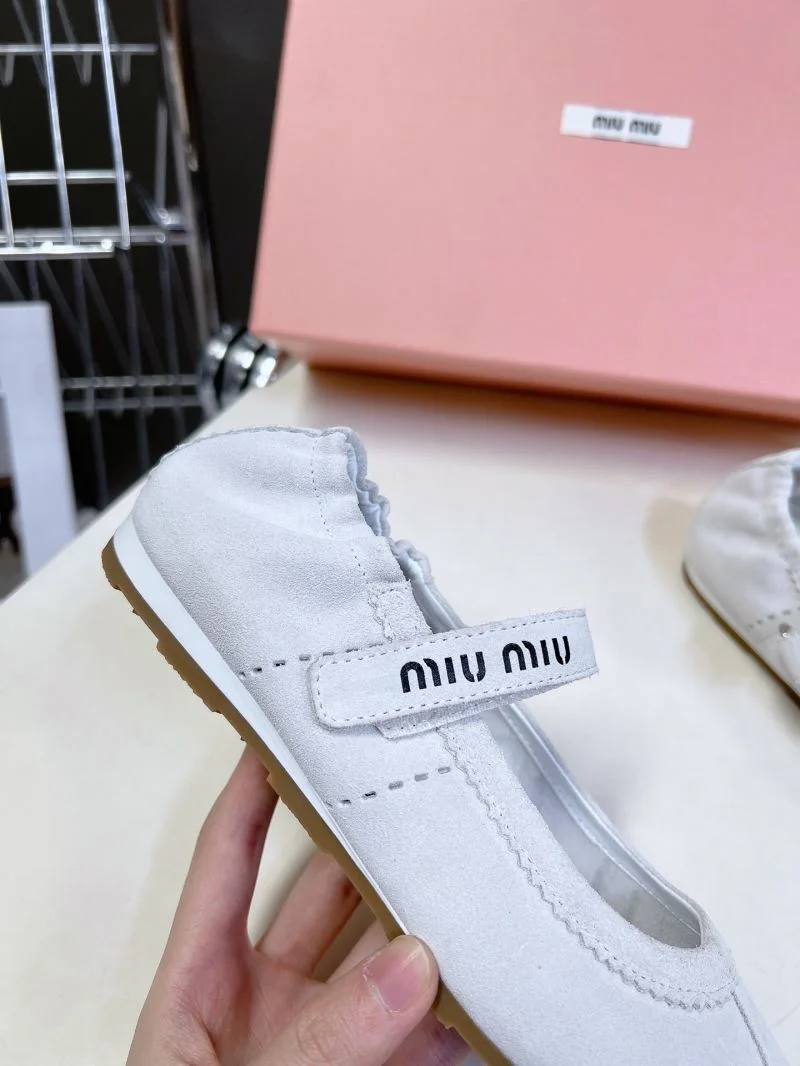 Miu Miu Shoes Casual 7479