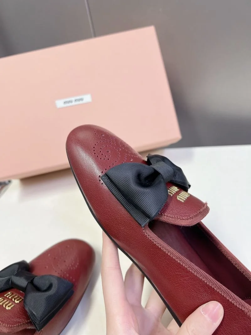 Trendsetting Miu Miu Shoes 7498