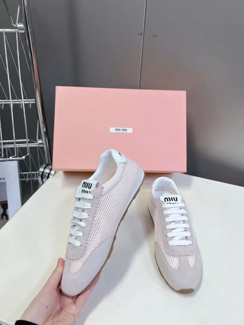 Miu Miu Shoes ZipUp 7453