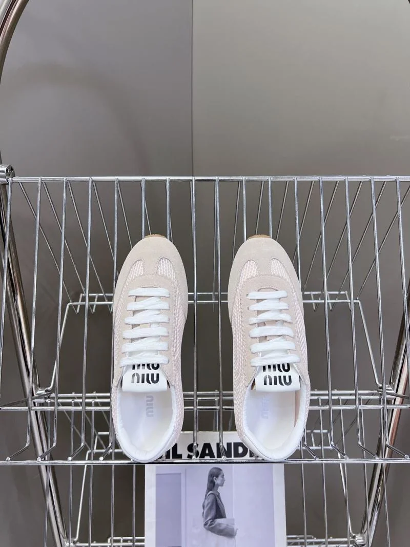 Miu Miu Shoes ZipUp 7453