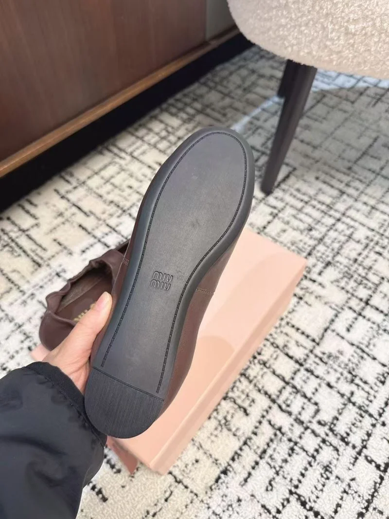 Miu Miu Shoes Practical 7458