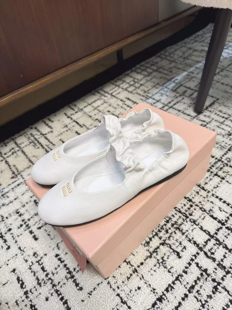 Miu Miu Shoes FlexibleFit 7474