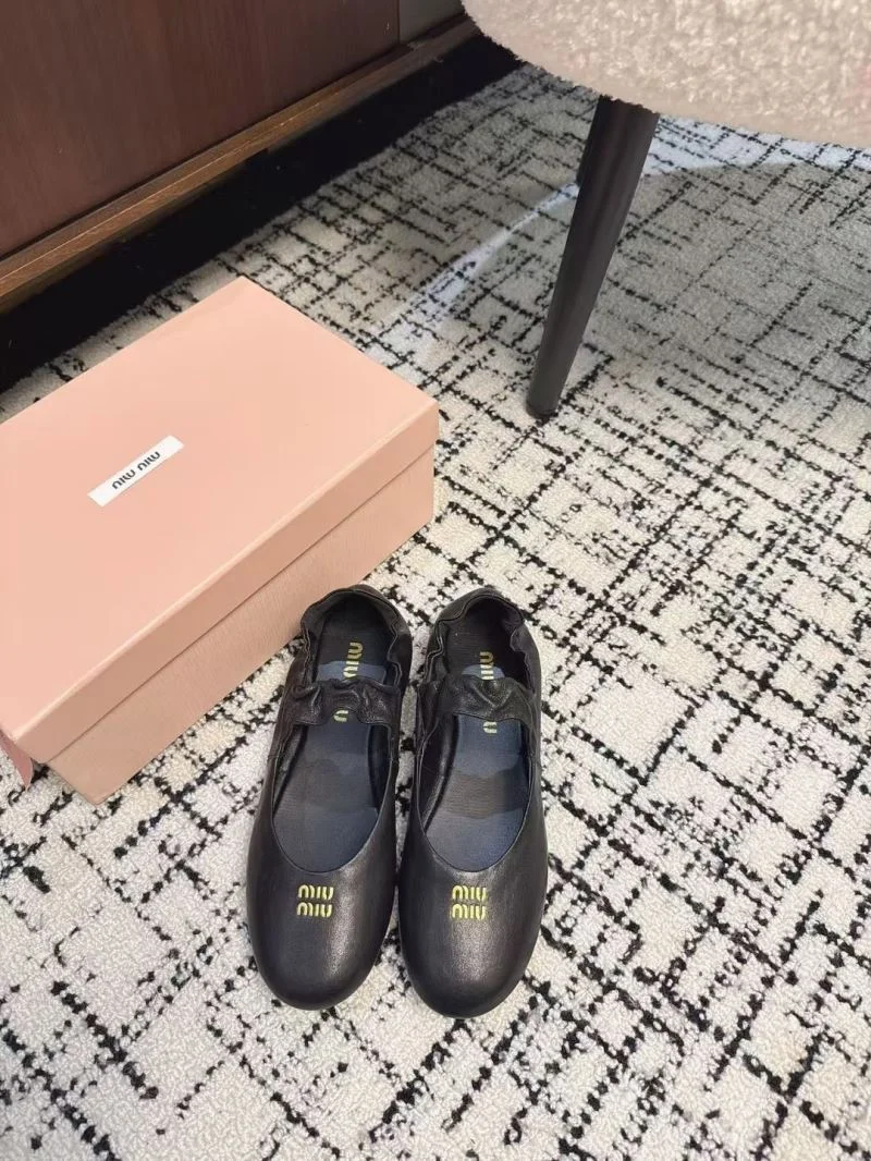 Miu Miu Shoes Tailored 7443
