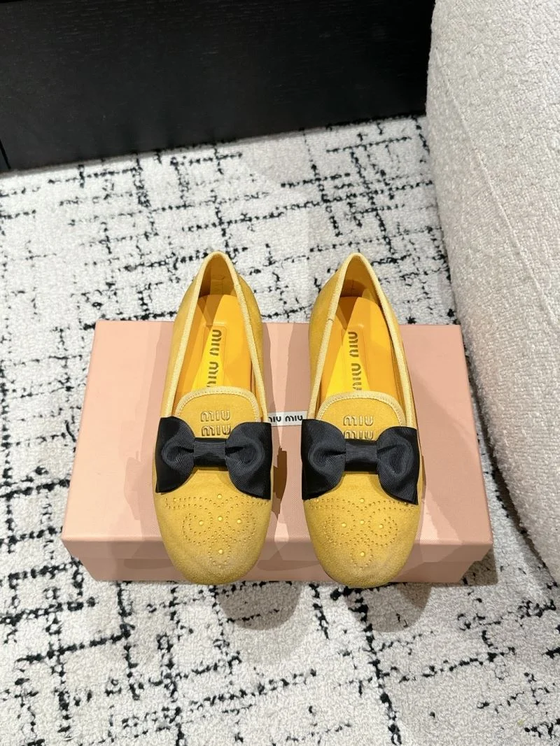 Miu Miu Shoes UrbanChic 7437