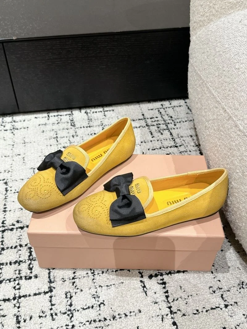 Miu Miu Shoes UrbanChic 7437