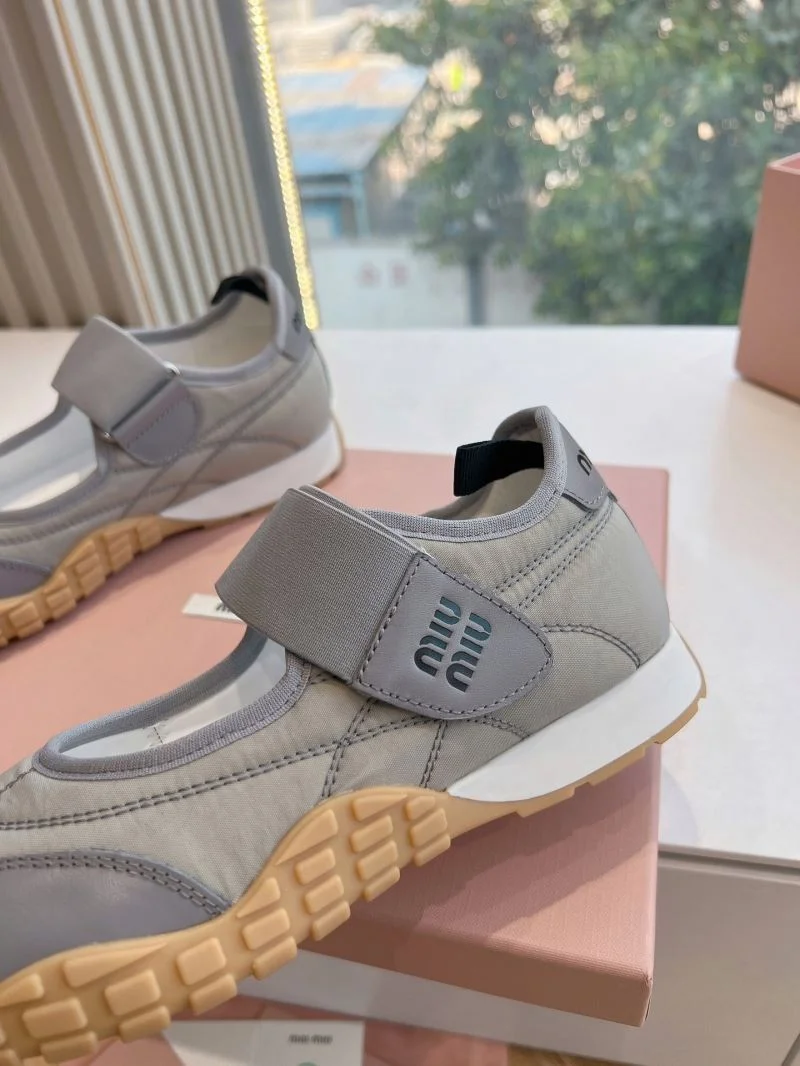 ZeroBulk Miu Miu Shoes 7579