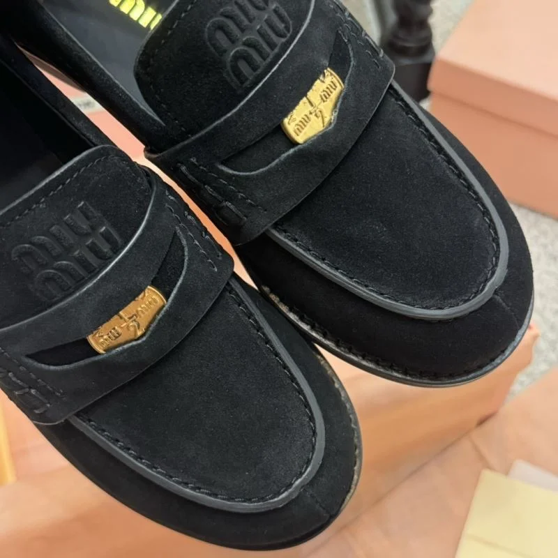Bright Miu Miu Shoes 7420
