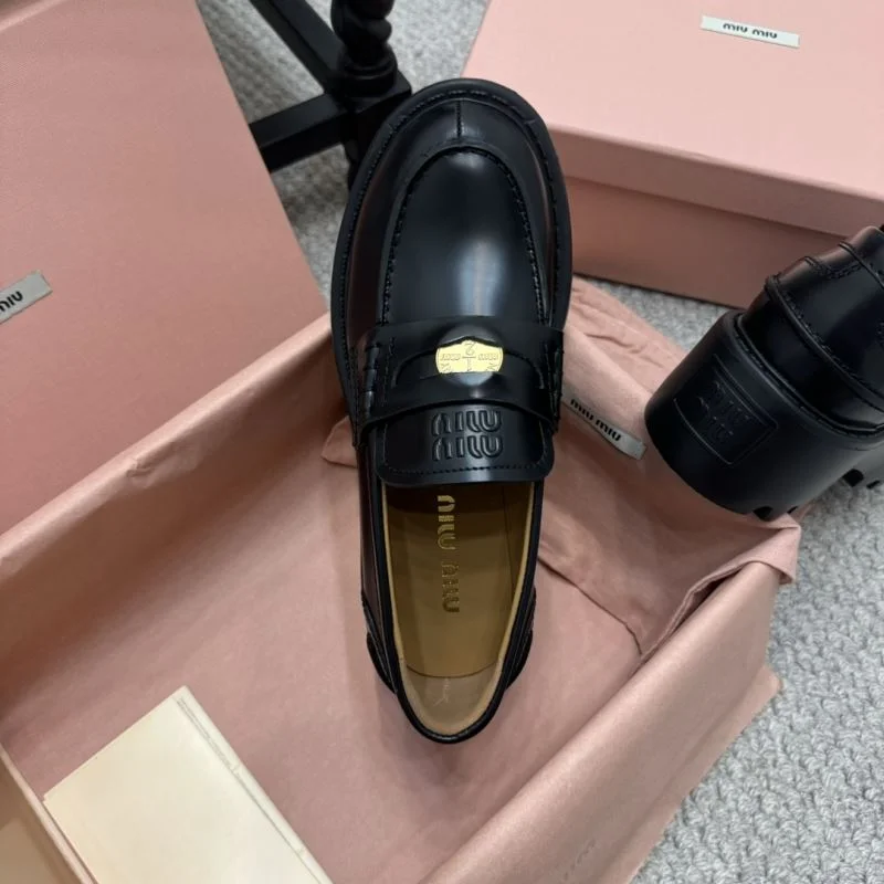 Miu Miu Shoes SmartChoice 7418