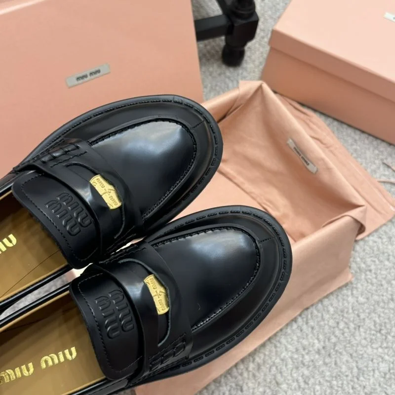 Miu Miu Shoes SmartChoice 7418