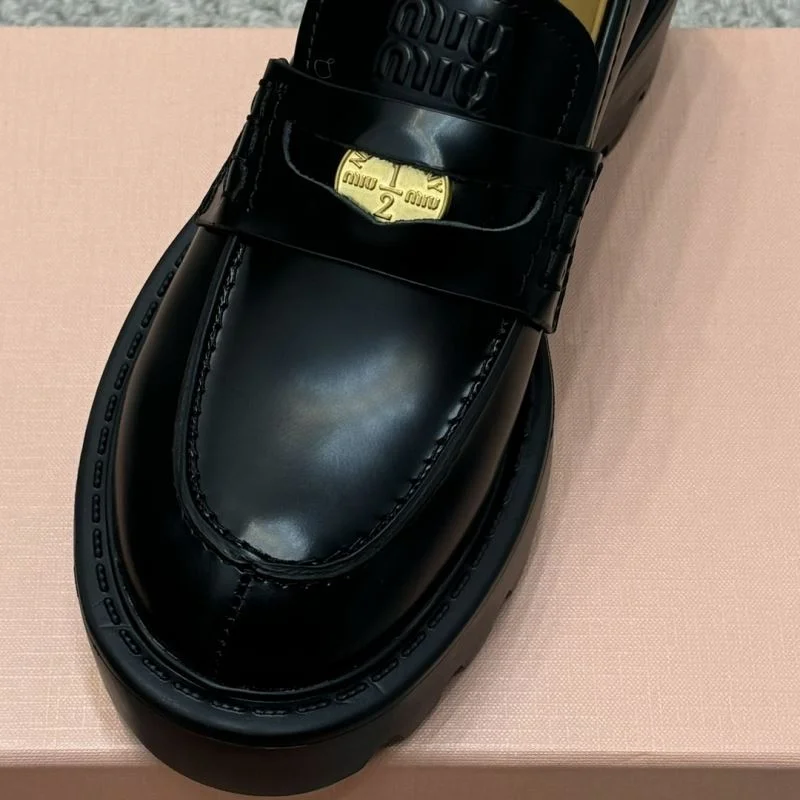 Miu Miu Shoes SmartChoice 7418