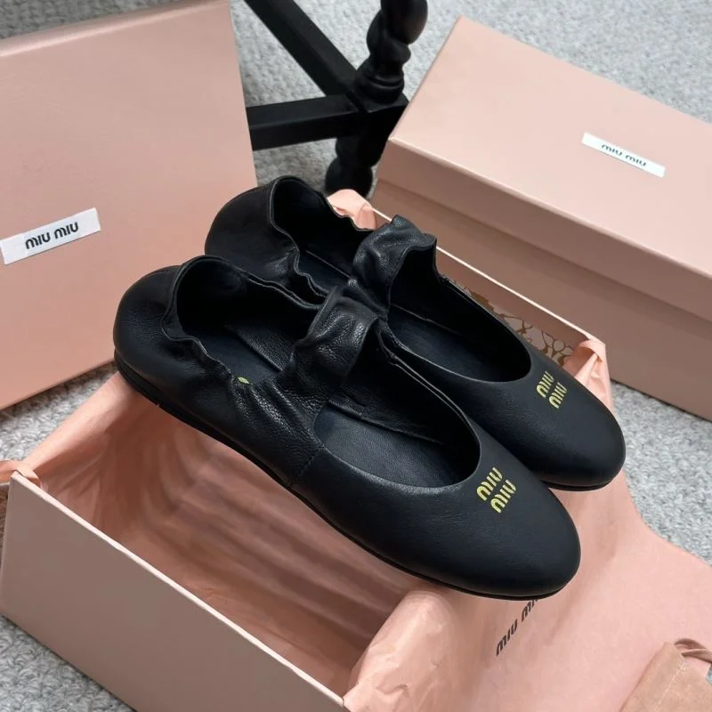 Miu Miu Shoes WaterResistant 7415