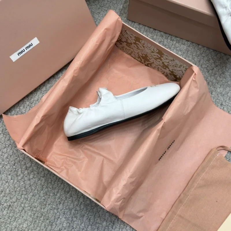 Supportive Miu Miu Shoes 7449