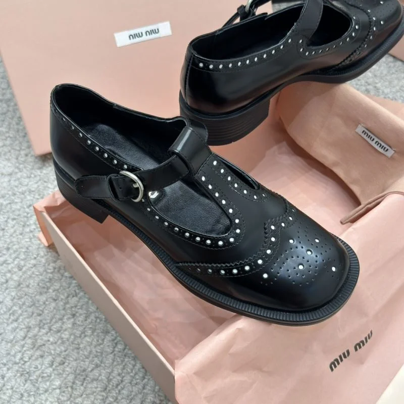 Miu Miu Shoes Refined 7477