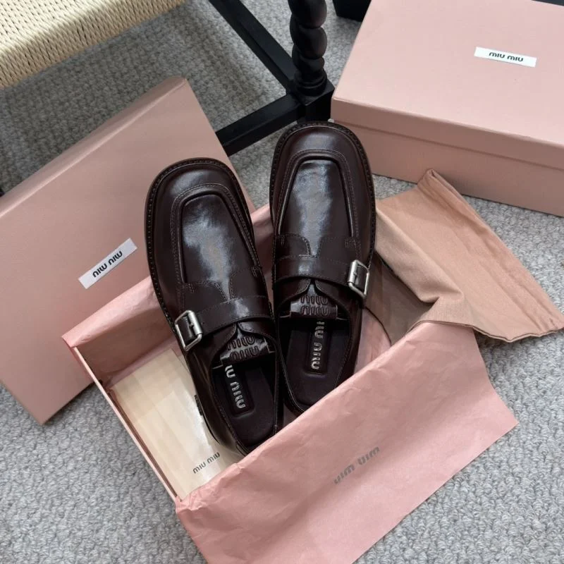 Miu Miu Shoes Compact 7423