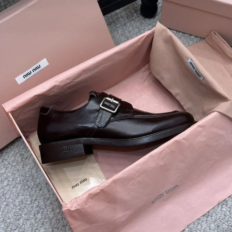 Miu Miu Shoes Compact 7423