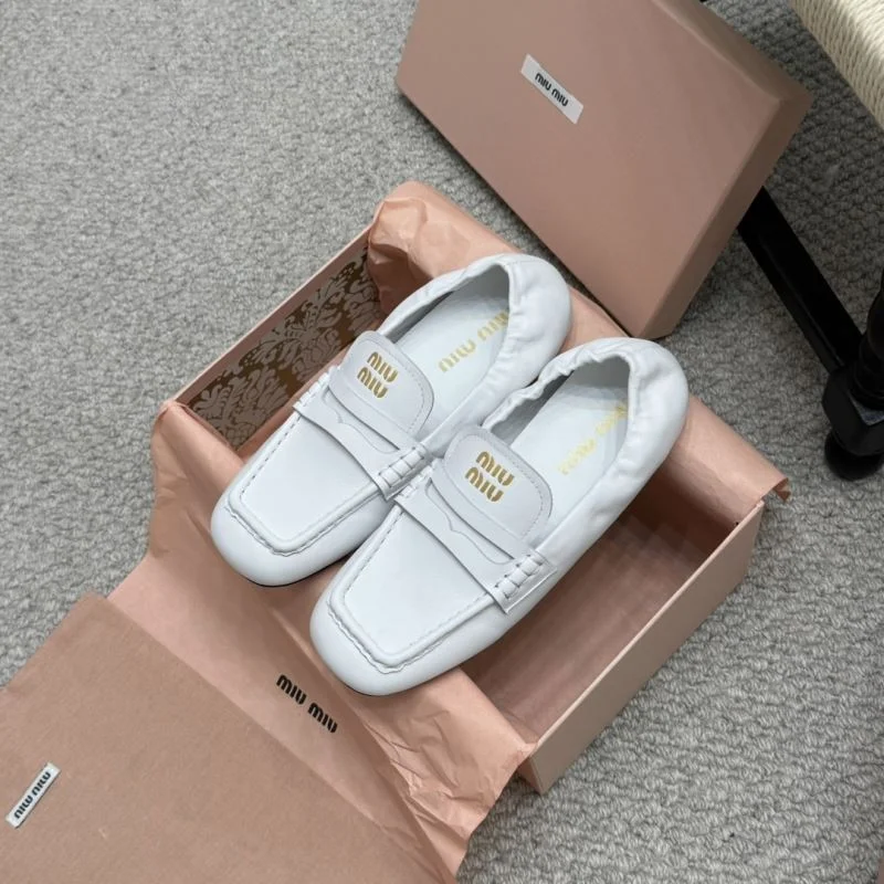ModernLook Miu Miu Shoes 7455