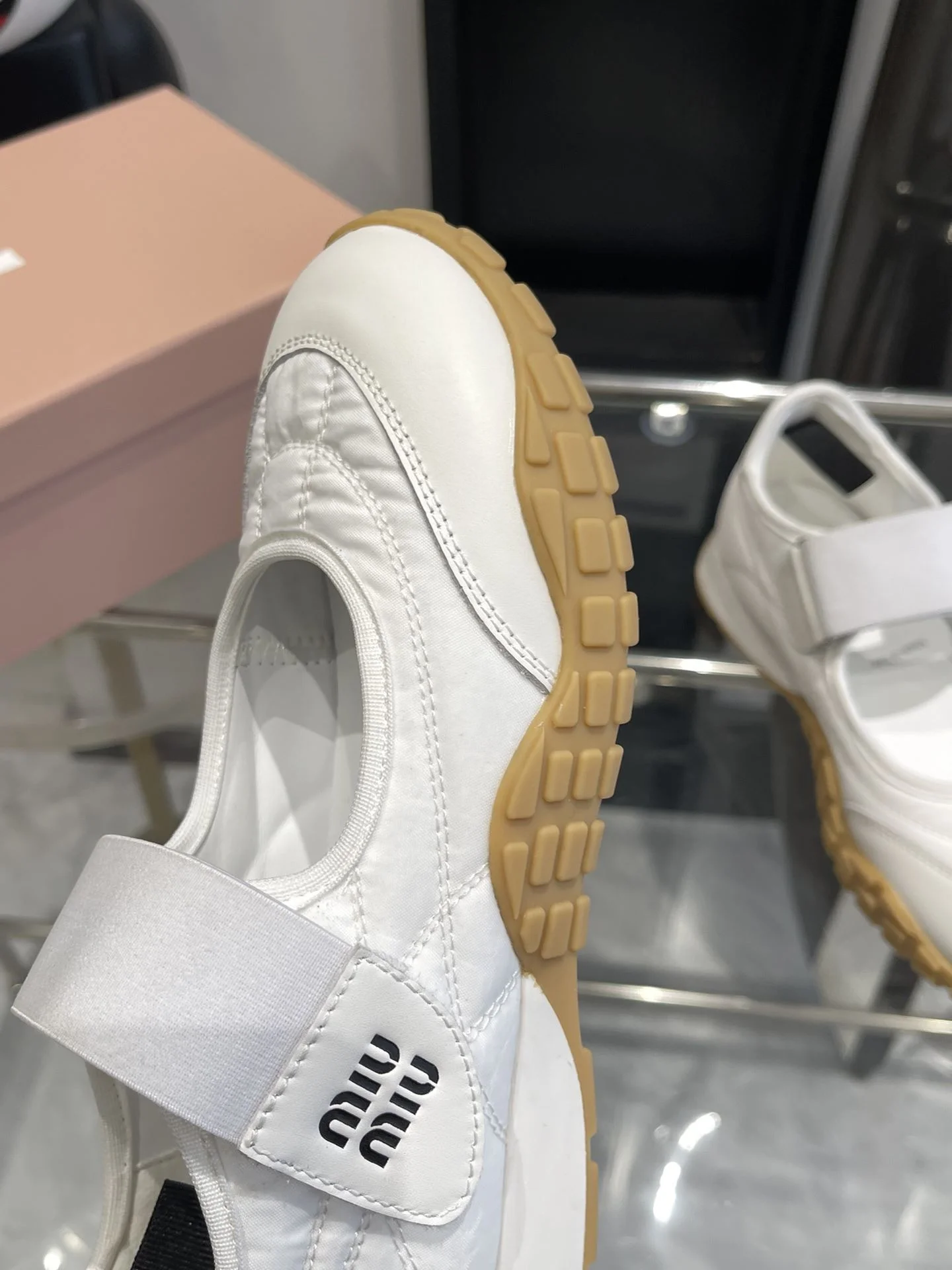 Miu Miu Shoes TravelReady 7446