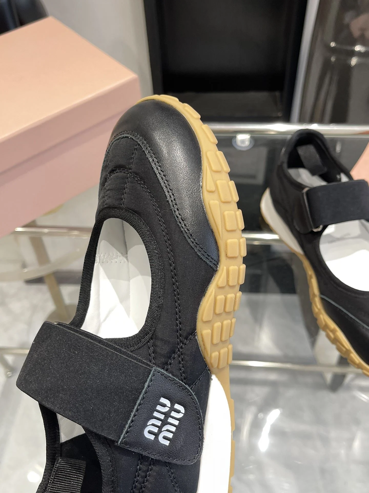 MoistureWicking Miu Miu Shoes 7475