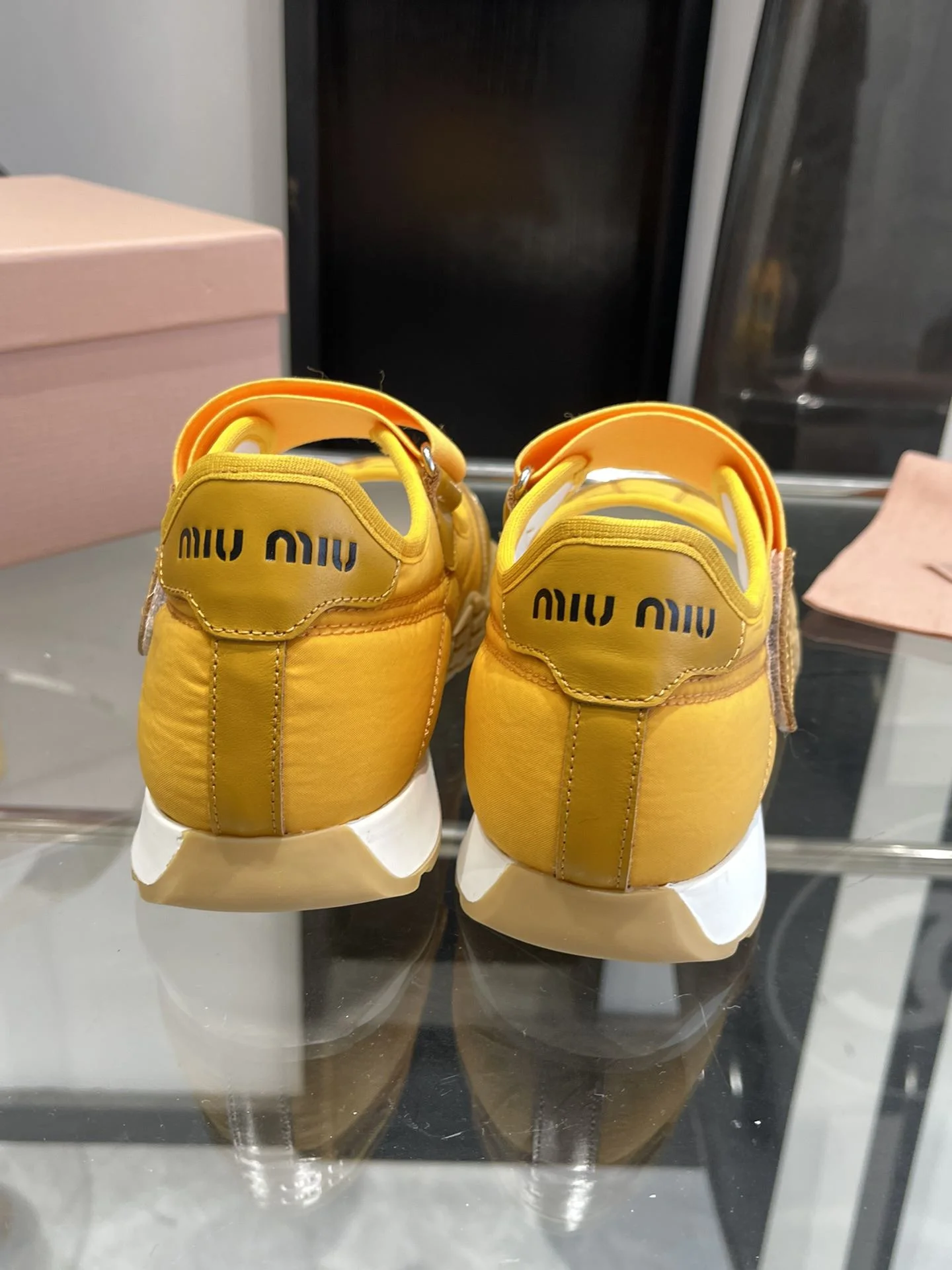 Miu Miu Shoes Sophisticated 7426