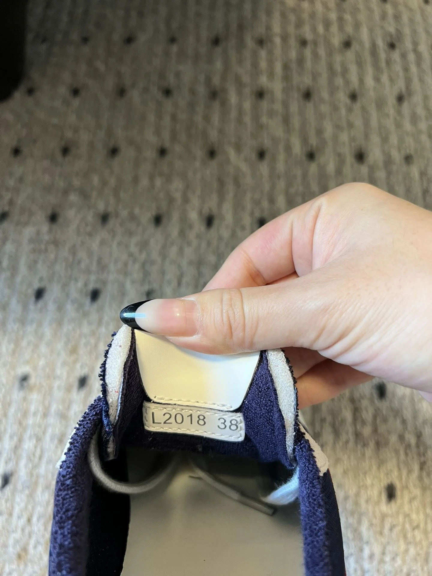 Miu Miu Shoes Lightweight 7389