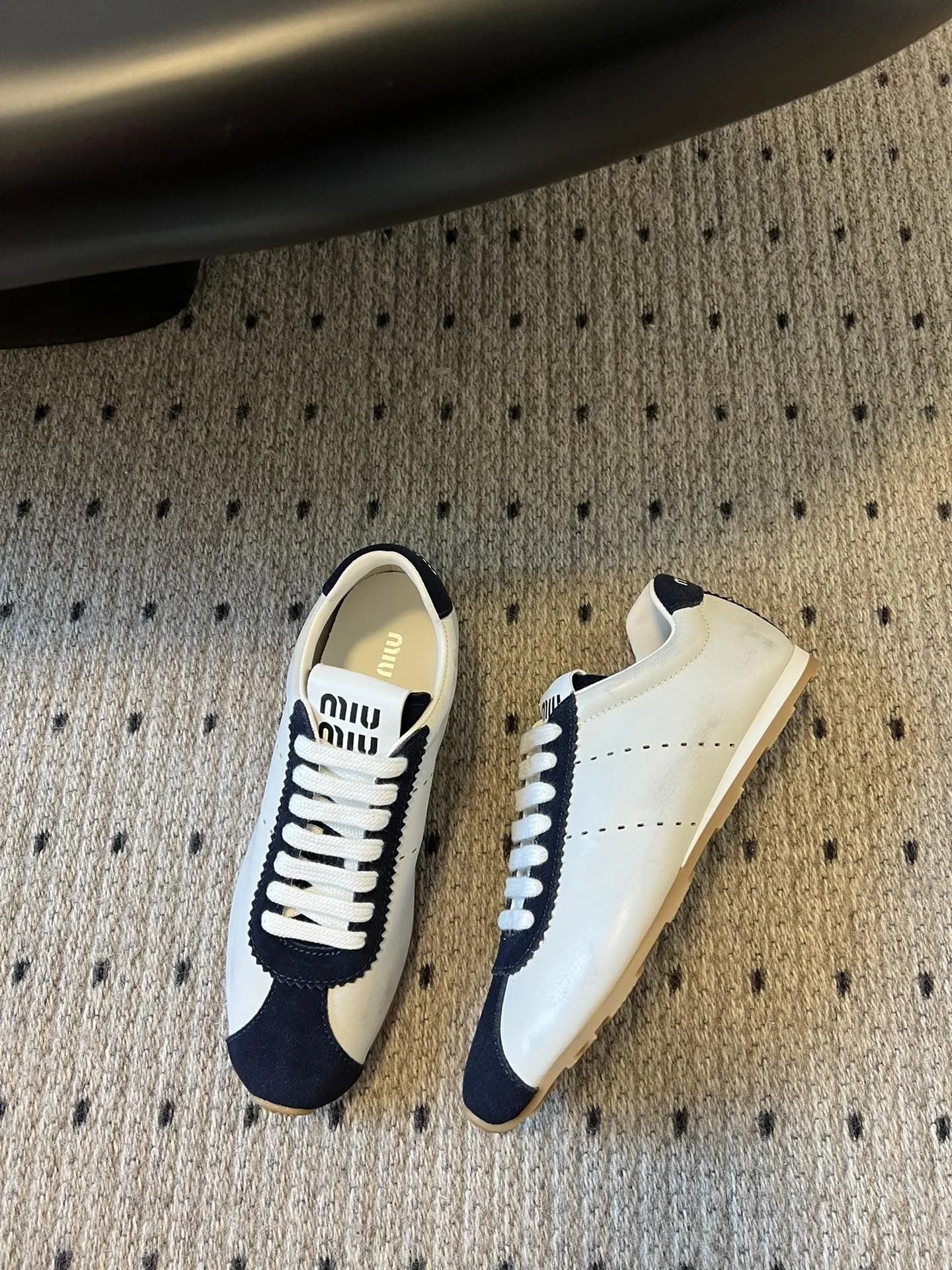 Miu Miu Shoes Lightweight 7372