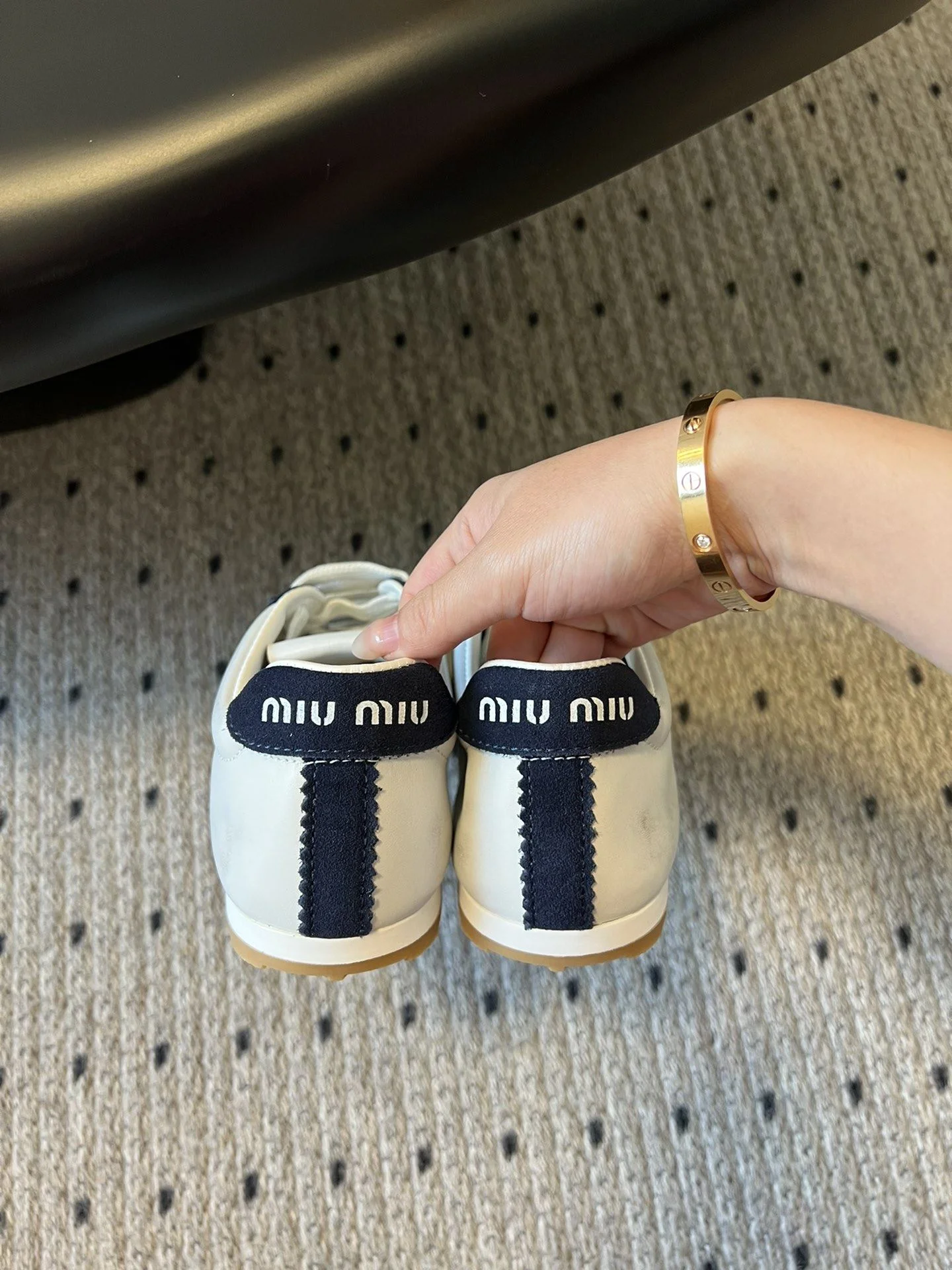 Miu Miu Shoes Lightweight 7372