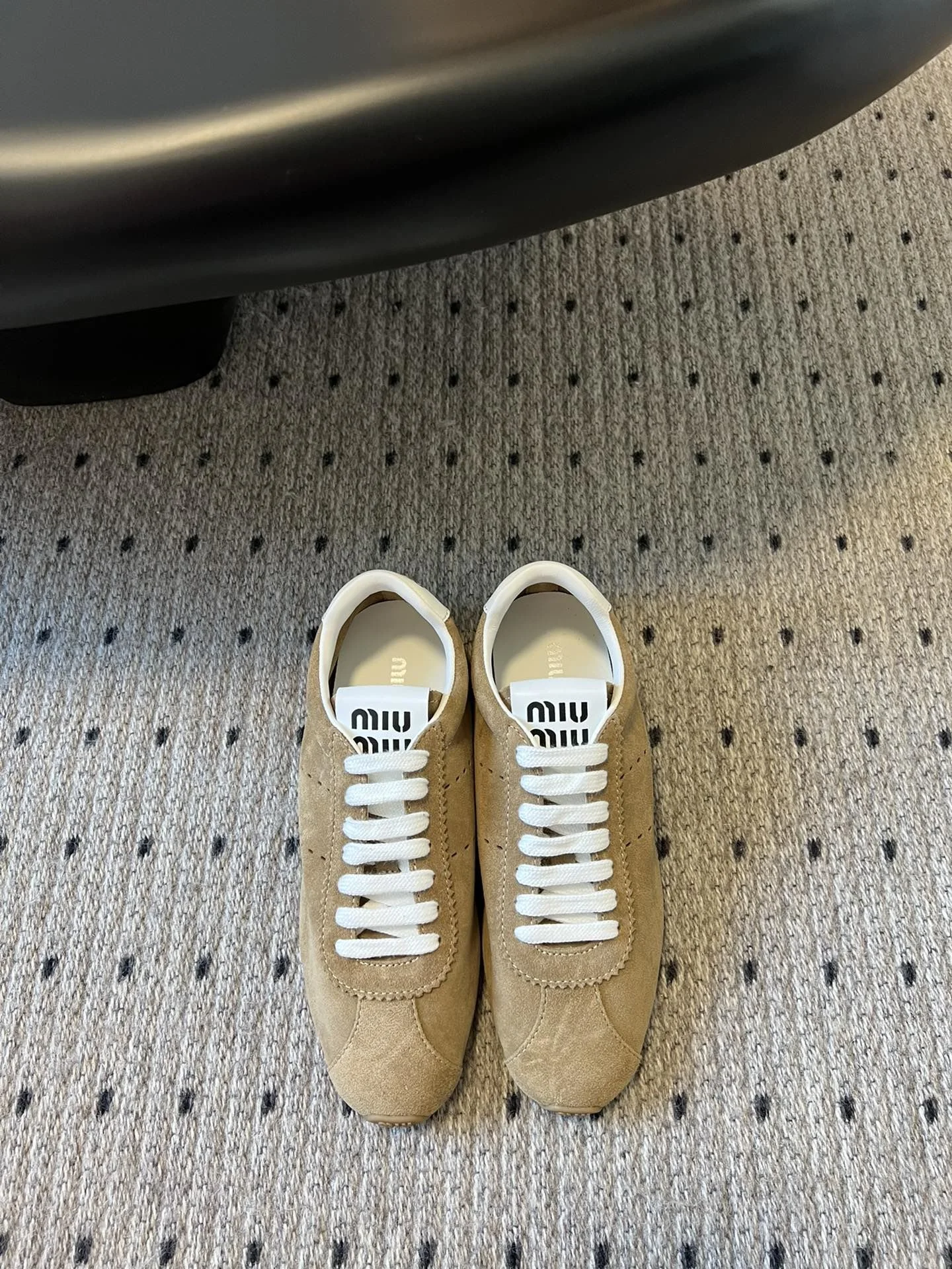 UrbanChic Miu Miu Shoes 7430