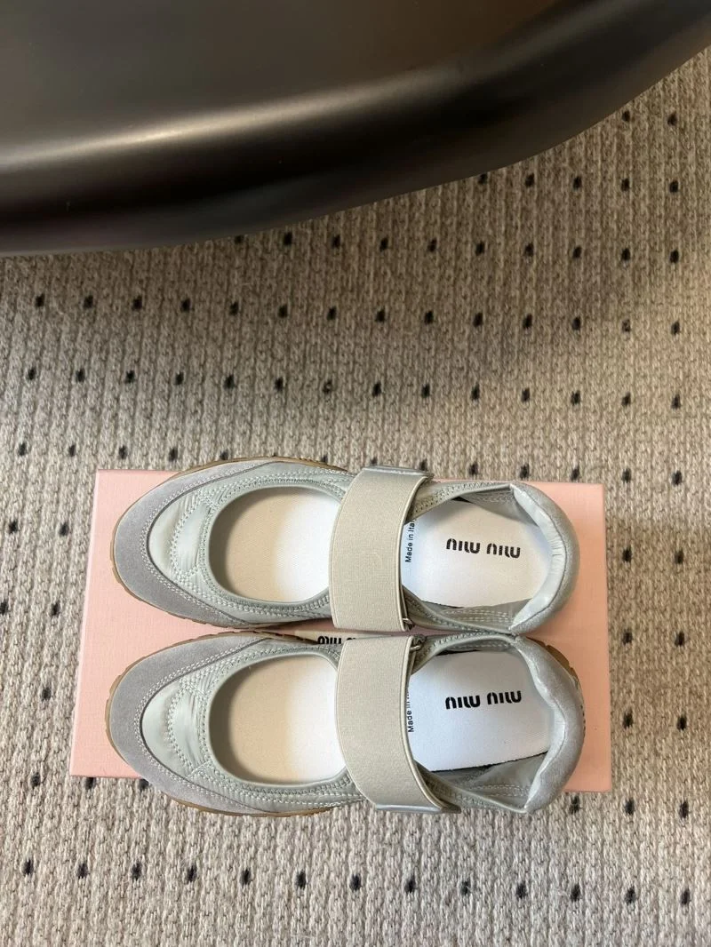 RelaxedFit Miu Miu Shoes 7451