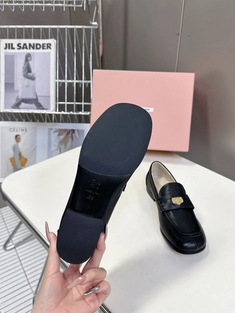 Comfortable Miu Miu Shoes 7357