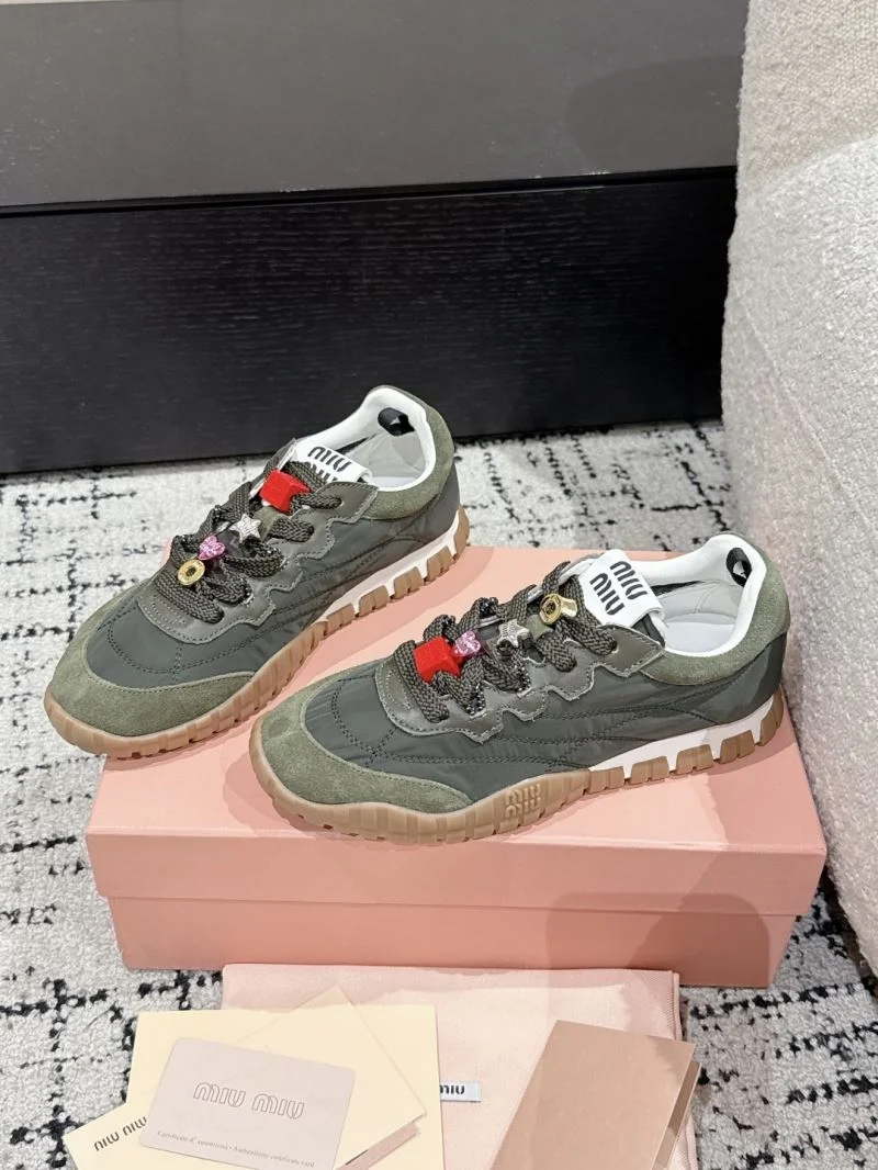 Miu Miu Shoes Lightweight 11611