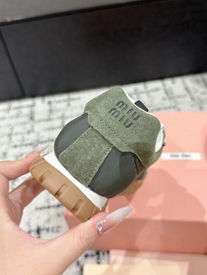 Miu Miu Shoes Lightweight 11611