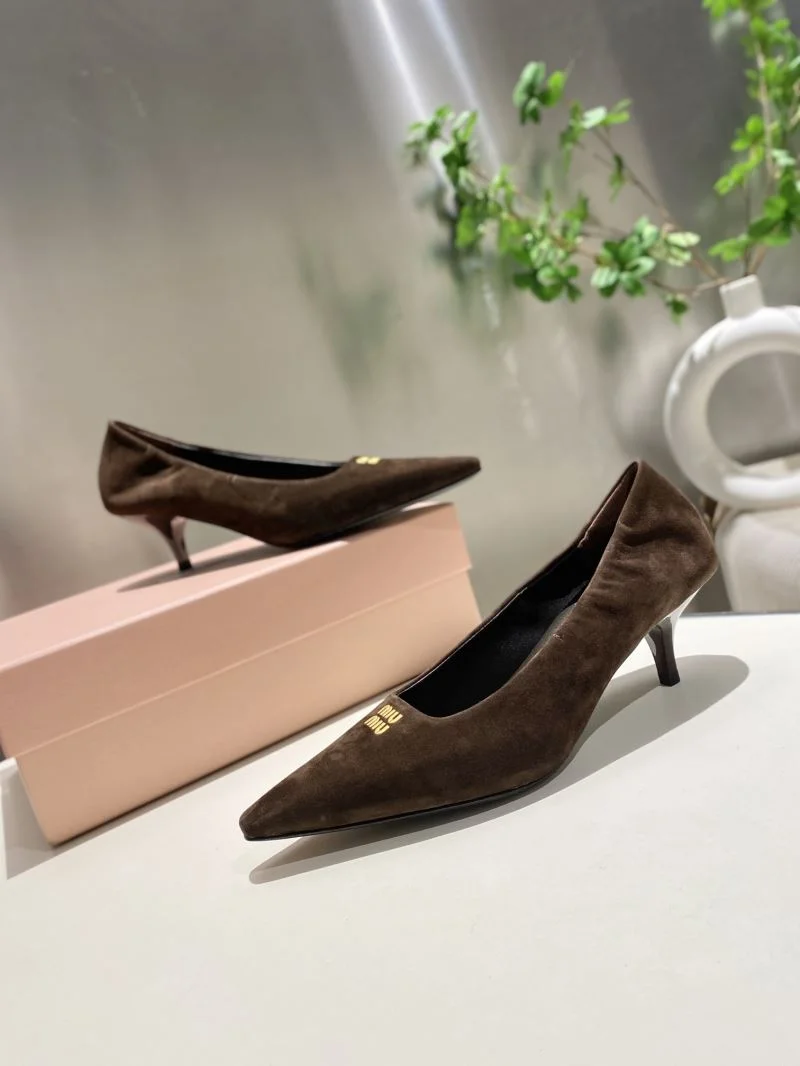 Flexible Miu Miu Shoes 11578