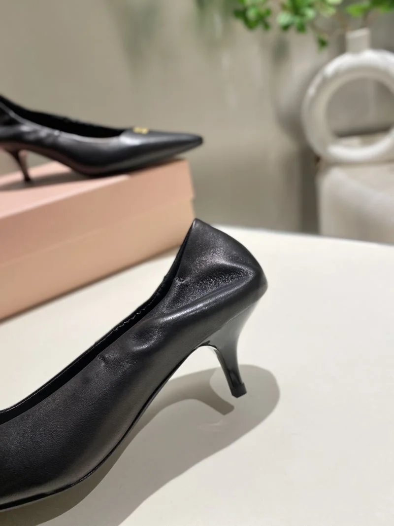 Miu Miu Shoes EasyMatch 11652