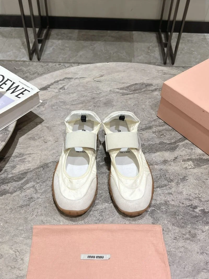 Premium Miu Miu Shoes 11560