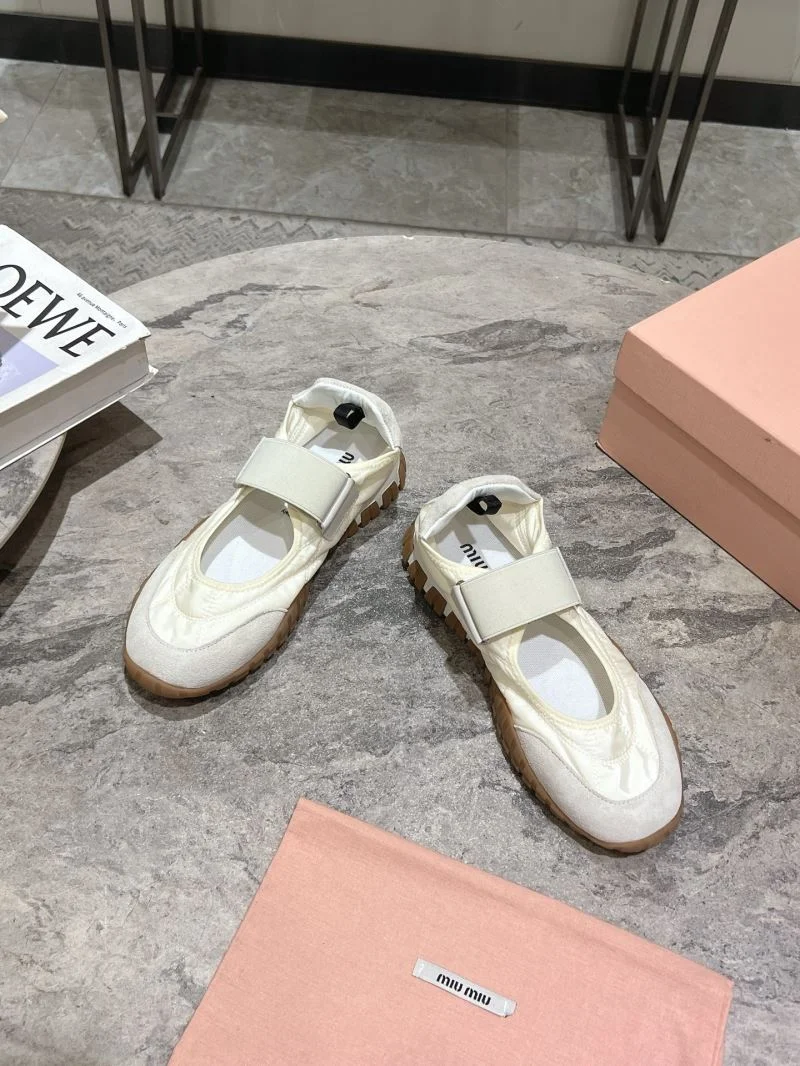 Premium Miu Miu Shoes 11560